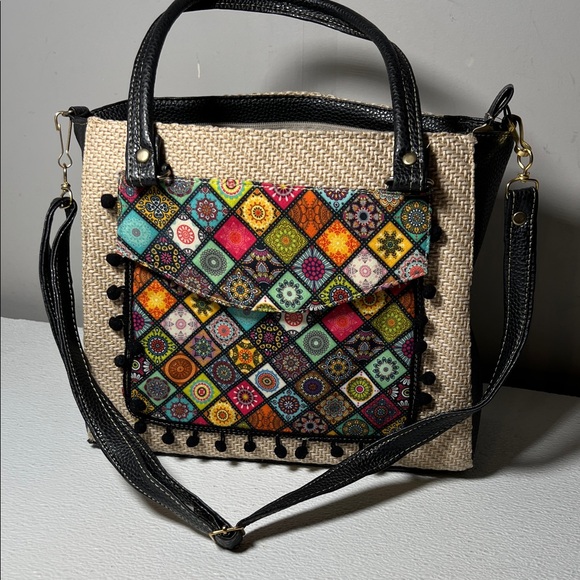 Handbags - Multicolor Weaved Patterned Tote Bag with Black Accents New no tags